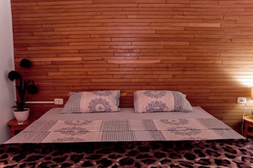 Chalet - Image 16
