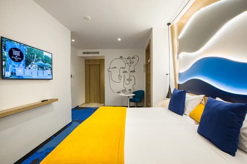 Nina's Room - Image 9