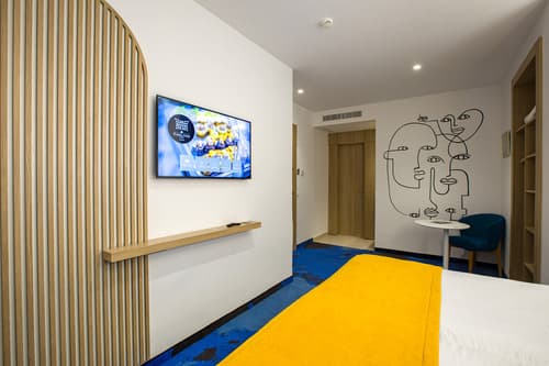 Nina's Room - Image 11