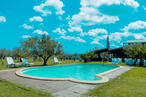 Chalet - Image 1