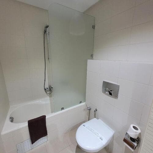 Mini Suite - Image 6