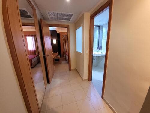 Mini Suite - Image 4