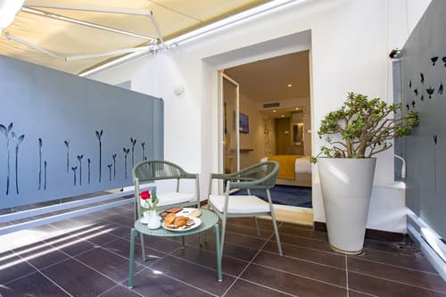 Chambre DELUXE-TERRASSE - Image 8