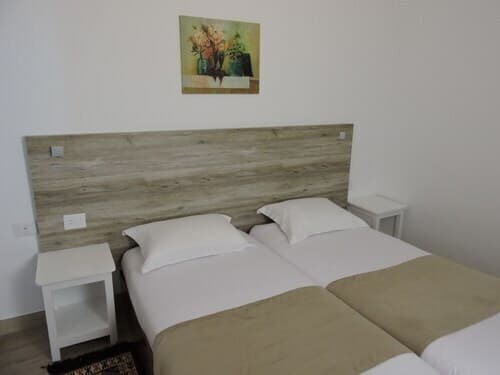 Chambre avec lits jumeaux, vue jardin - Image 3