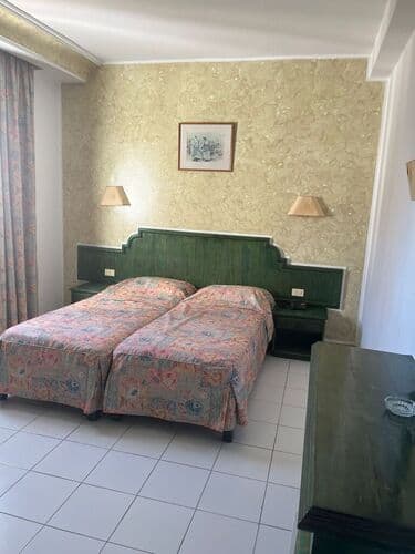 Chambre Triple - Image 4
