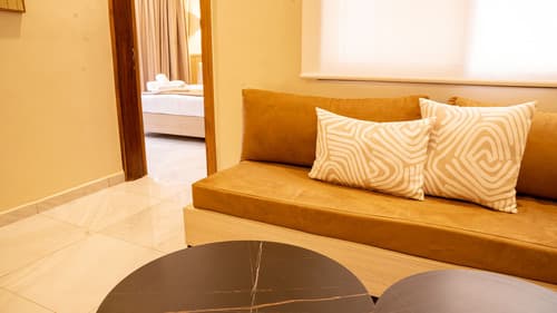Suite - Image 5