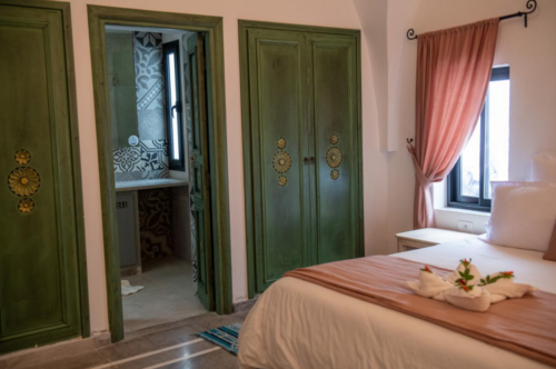 Suite Rose - Image 3