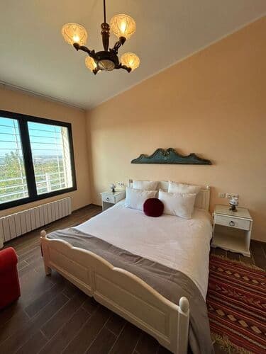 7. Amandier - Image 1