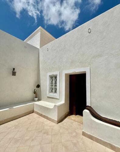Suite Bornia - Image 10